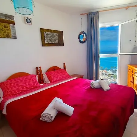 With A Fantastic View Over Las Americas - Ty12a Playa de las Americas (Tenerife)